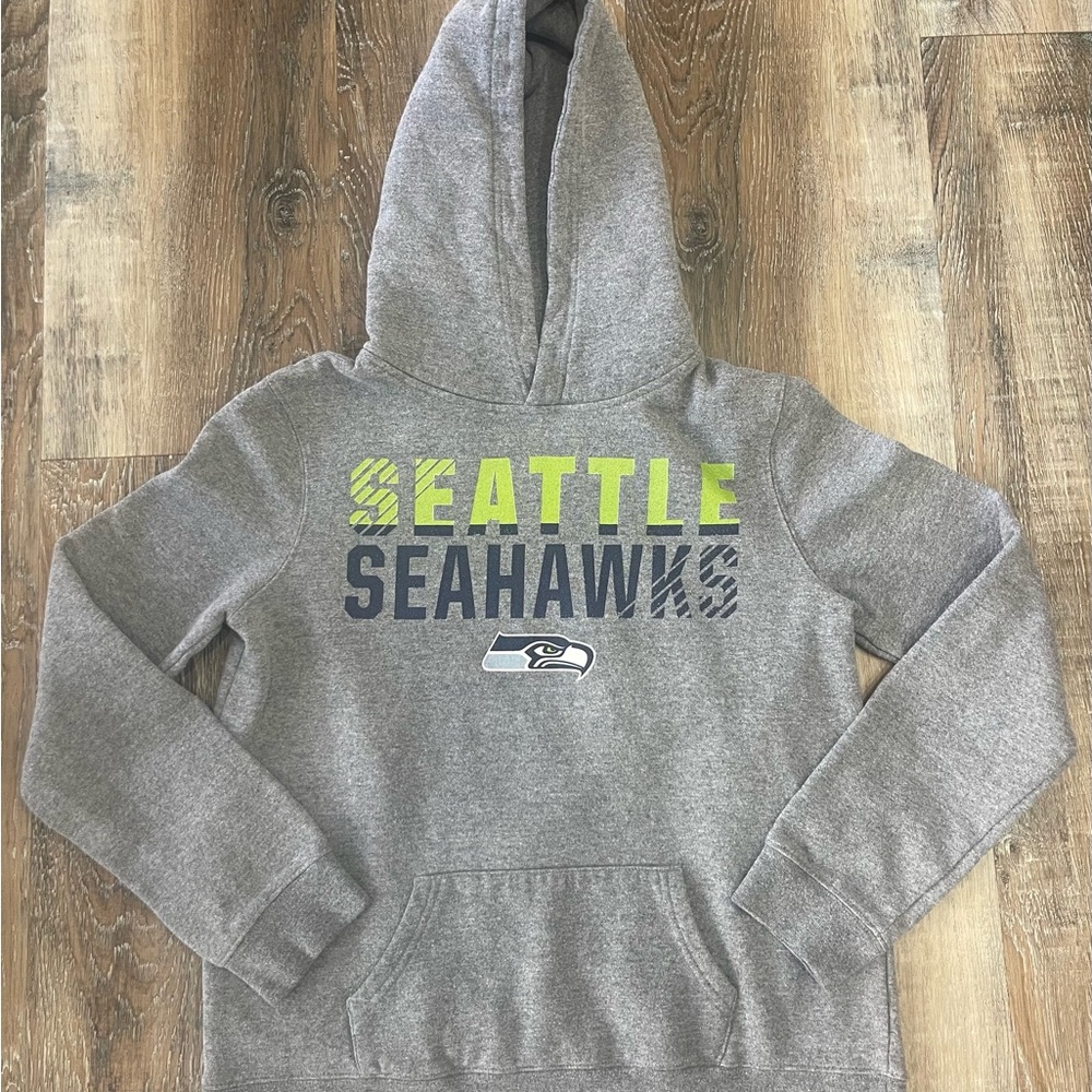 Fanatics Seattle Seahawks Gray Hoodie, size YXL